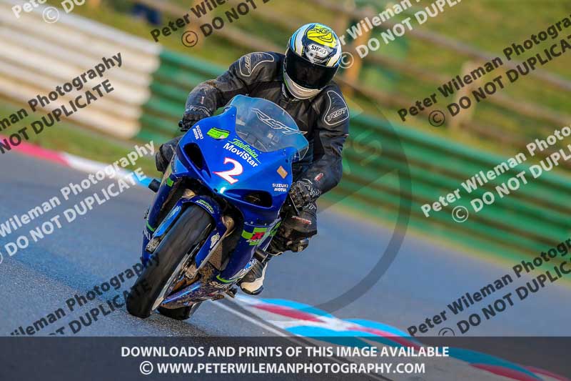 PJM Wedding Photography;enduro digital images;event digital images;eventdigitalimages;mallory park;mallory park photographs;mallory park trackday;mallory park trackday photographs;no limits trackdays;peter wileman photography;racing digital images;trackday digital images;trackday photos